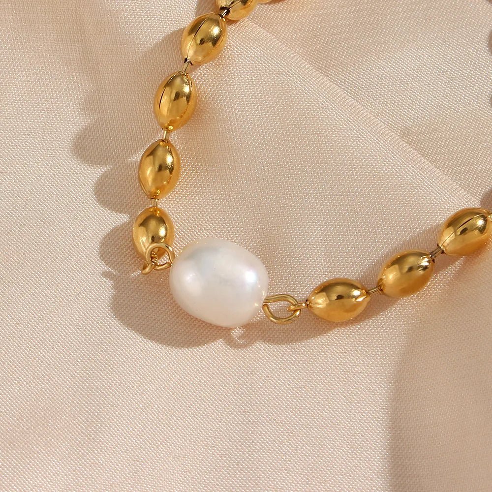 Beaded Gold Dainty Pearl Bracelet and Necklace - Veinci