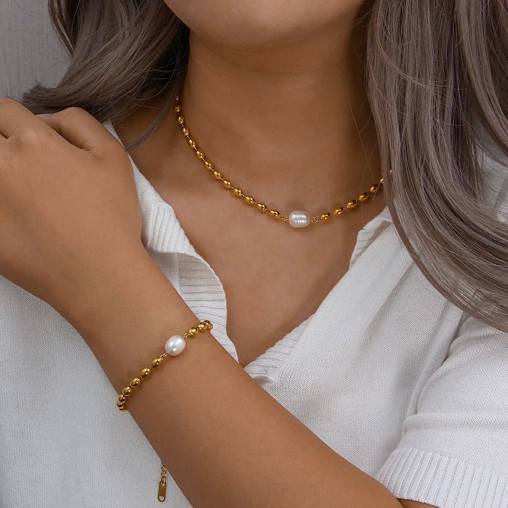 Beaded Gold Dainty Pearl Bracelet and Necklace - Veinci