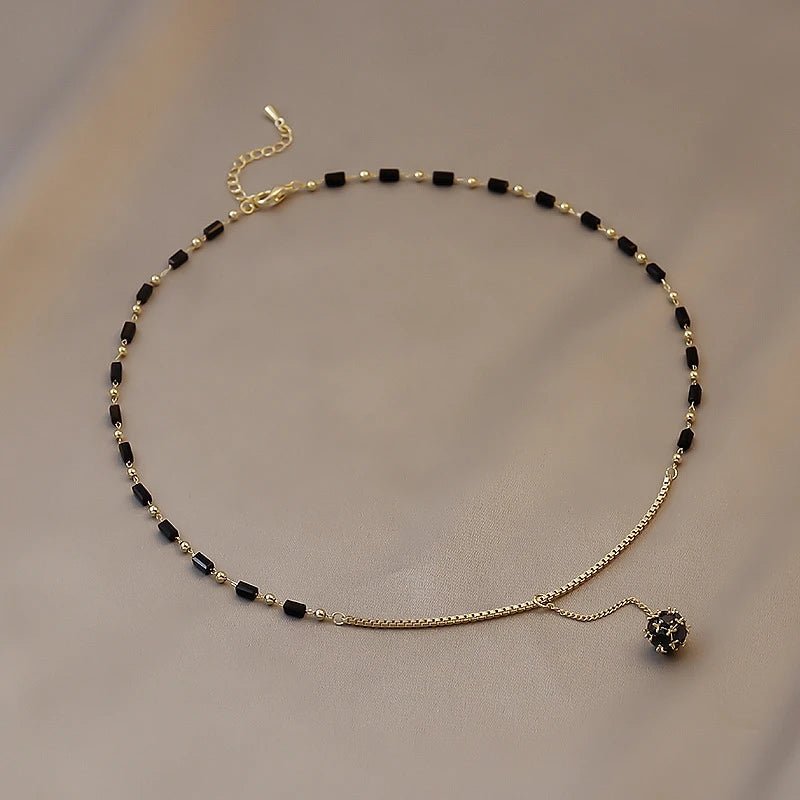 Black and Gold Crystal Ball Necklace - Veinci