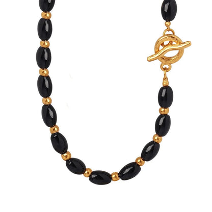 Boho Beaded Black and Gold Circle Clasp Necklace - Veinci