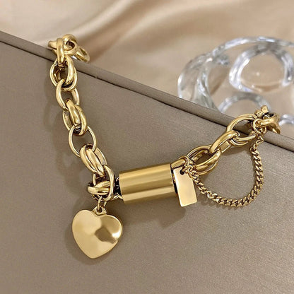 Bold & Chunky Chain Heart Bracelet - Veinci