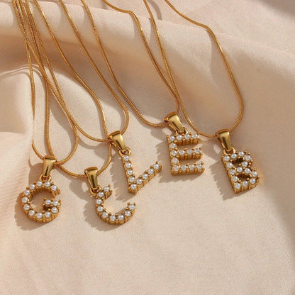 Bold Pearl Letter Initial Necklace - Veinci