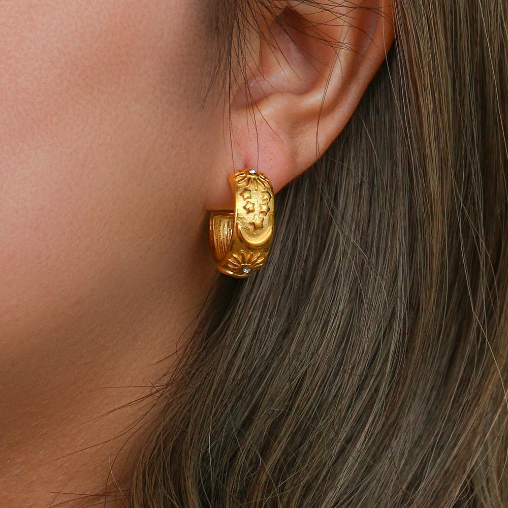 Chunky Astrology Embossed Hoop Earrings - Veinci