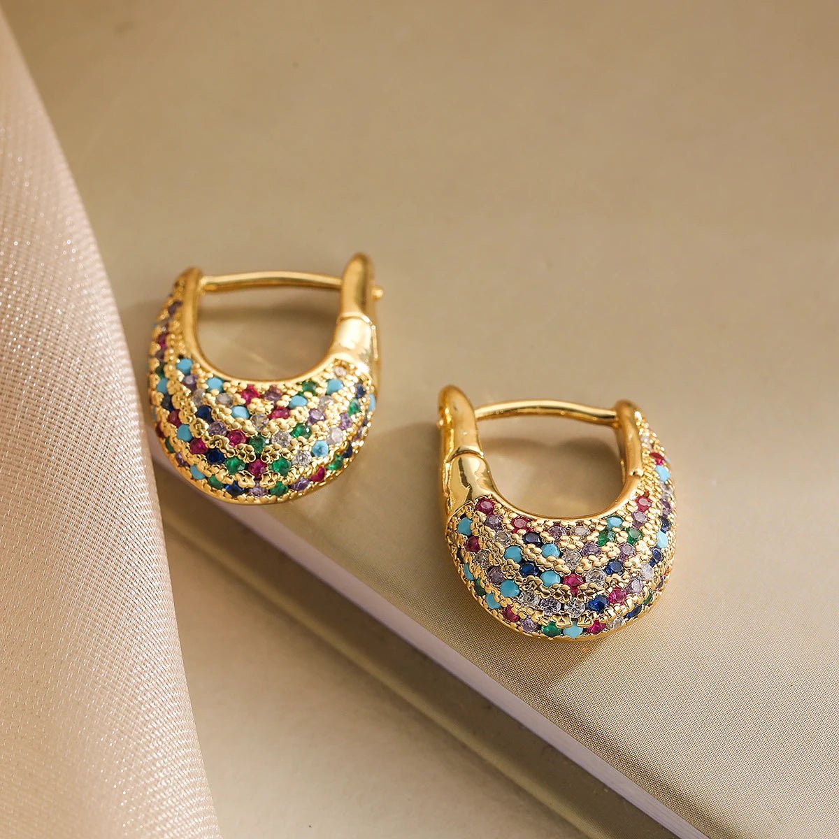 Chunky Glittering Diamond Hoop Earrings - Veinci