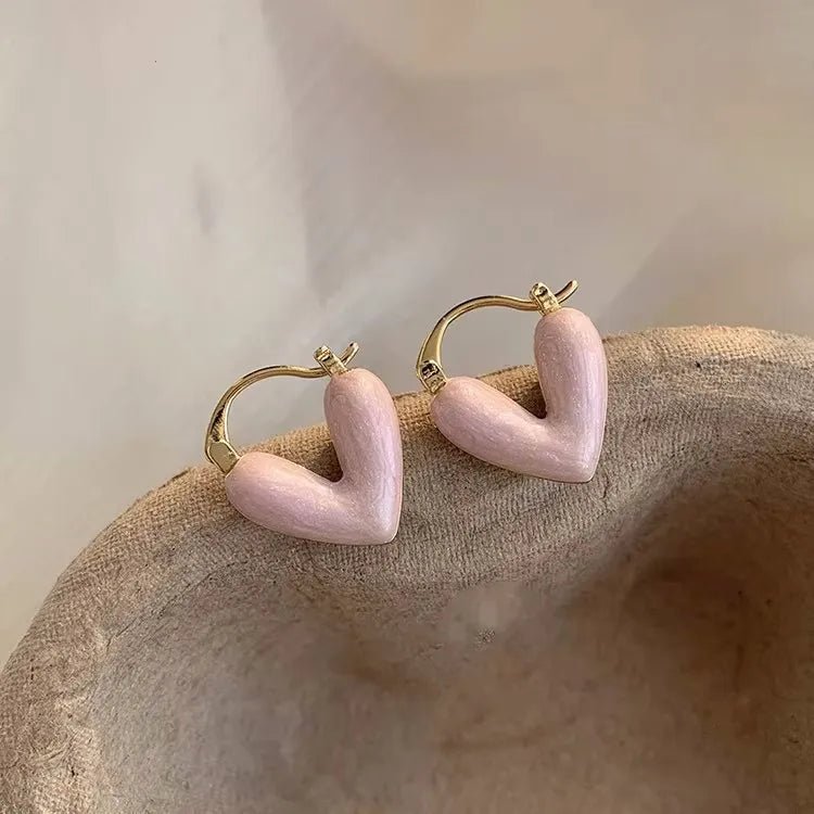 Classy Enamel Heart Earrings - Veinci