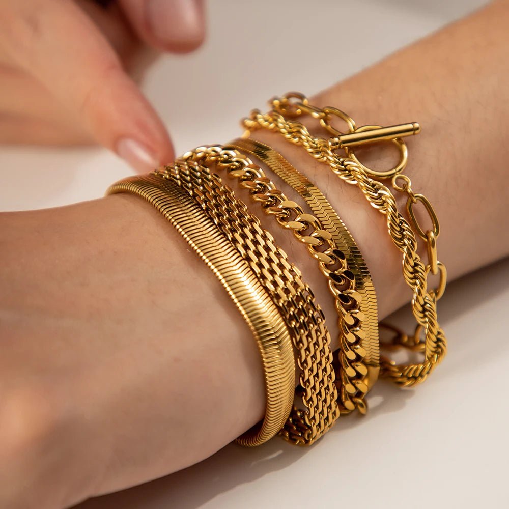 Classy Gold Mix & Match Bracelets - Veinci