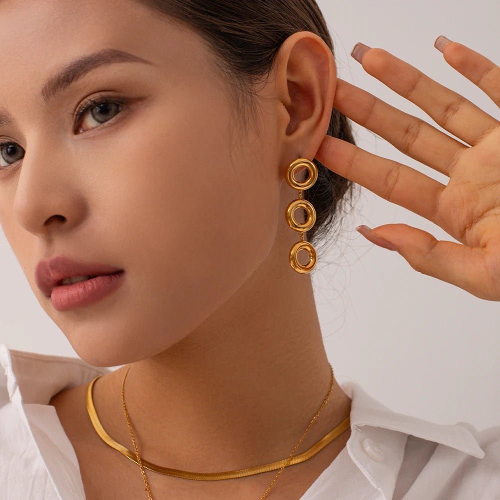 Classy O Rings Drop Earrings - Veinci