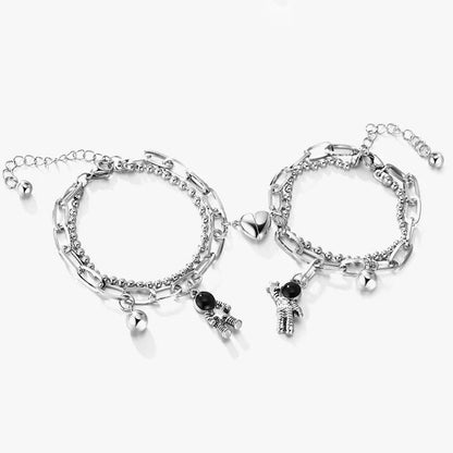 Couples Astronaut Magnetic Heart Bracelet Set - Veinci