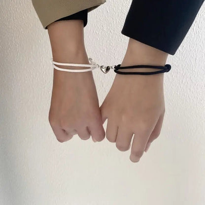 Couples Magnetic Heart Rope Bracelet Set - Veinci