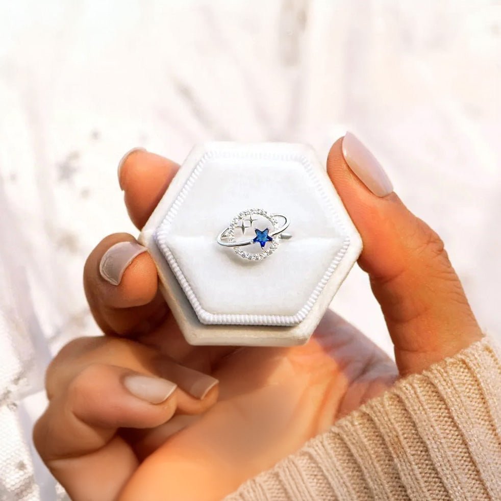 Dainty Astrology Star Ring - Veinci