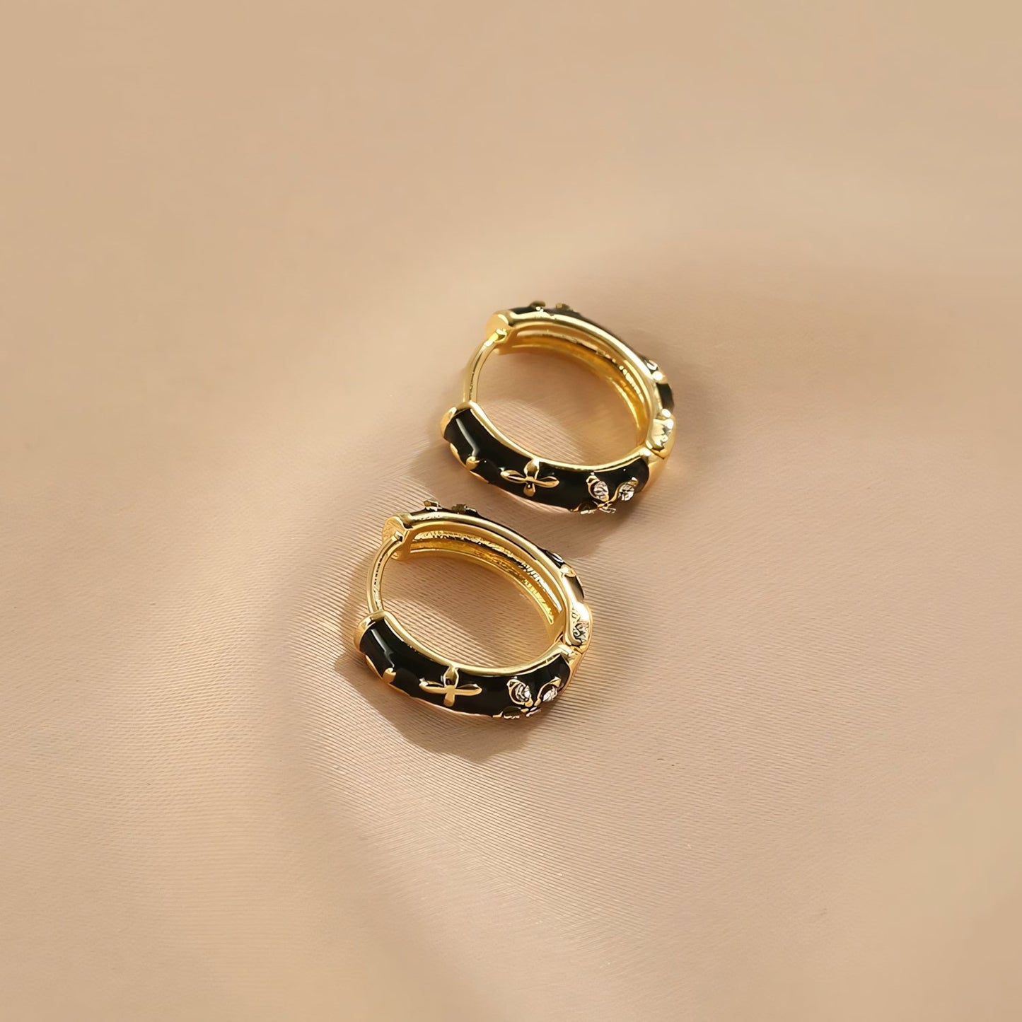 Dainty Black and Gold Floral Hoop Earrings - Veinci