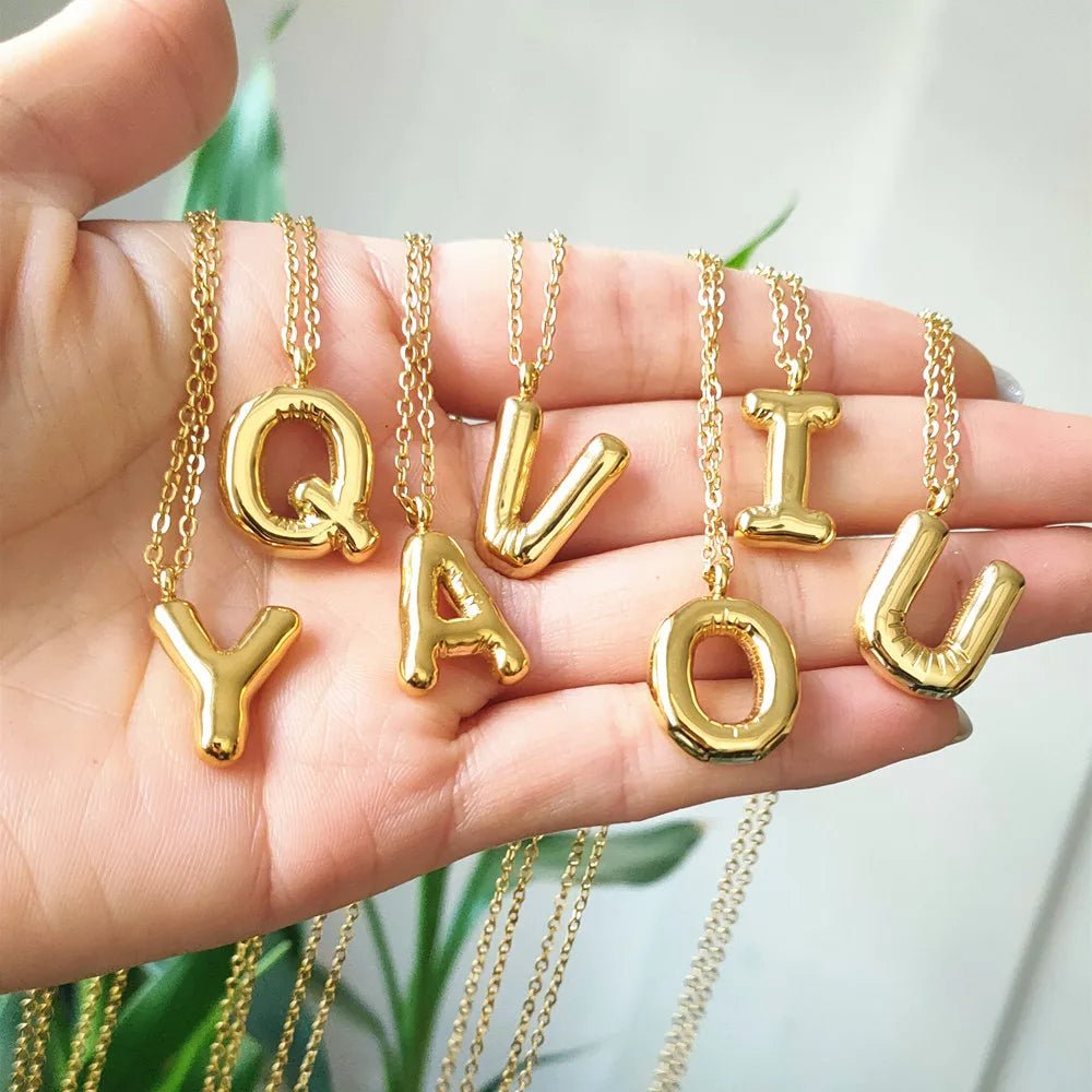 Dainty Bubble Letter Initial Necklace - Veinci