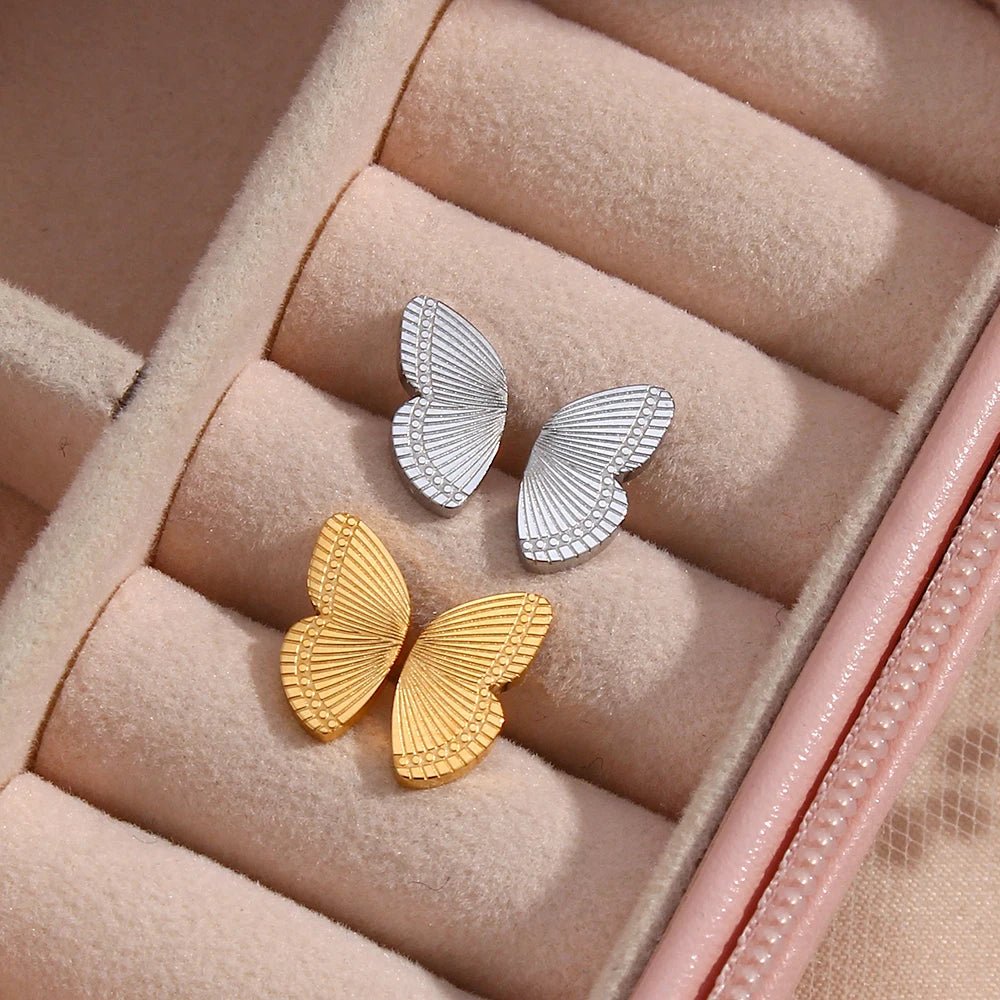 Dainty Butterfly Wings Stud Earrings - Veinci