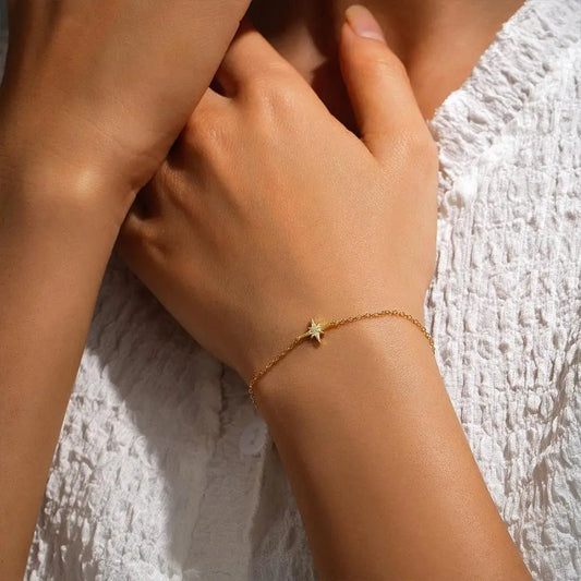 Dainty Chain North Star Bracelet - Veinci