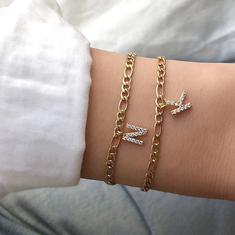 Dainty Cuban Figaro Chain Letter Initial Bracelet - Veinci