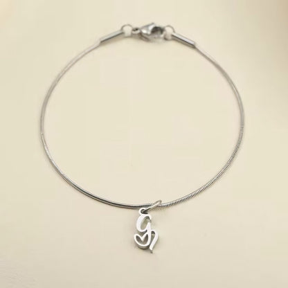 Dainty Cursive Heart Letter Initial Chain Bracelet - Veinci