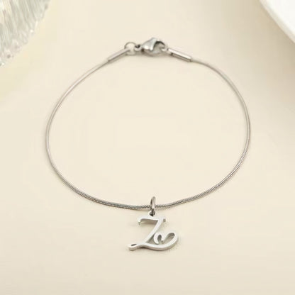 Dainty Cursive Heart Letter Initial Chain Bracelet - Veinci