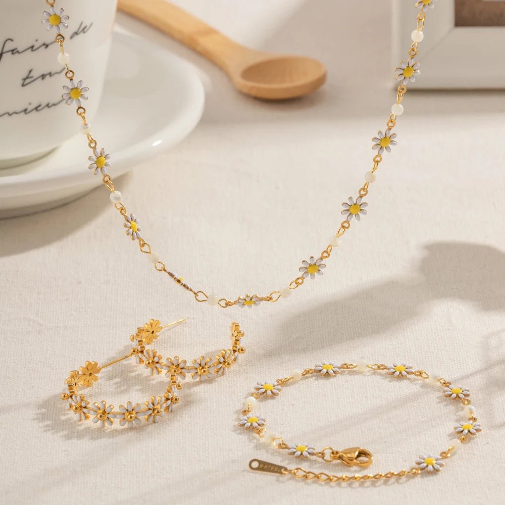 Dainty Daisy Floral Bracelet Necklace and Earrings Set - Veinci