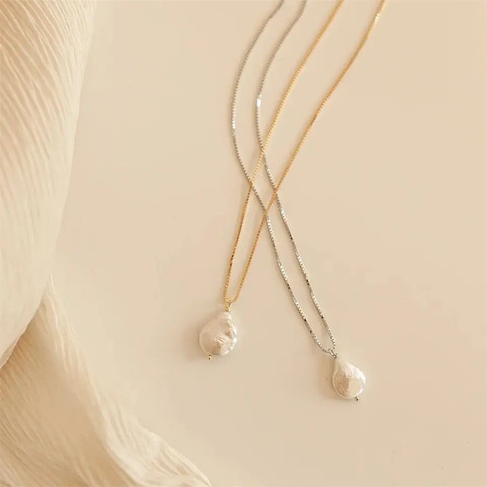 Dainty Flat Pearl Necklace - Veinci