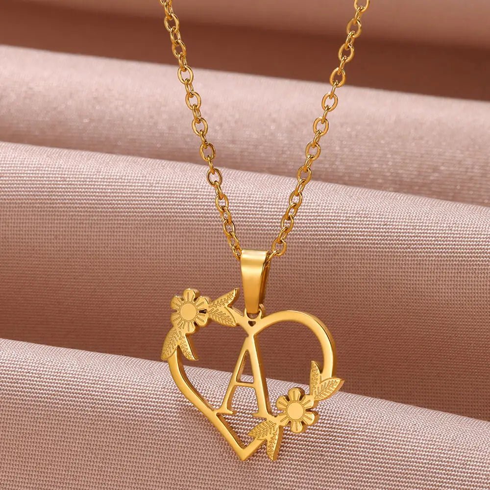 Dainty Floral Heart Letter Initial Necklace - Veinci