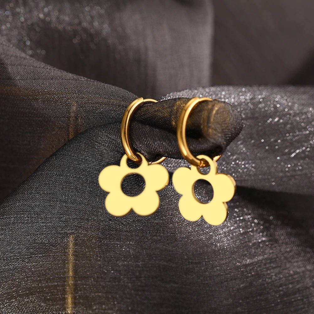 Dainty Floral Hoop Earrings - Veinci