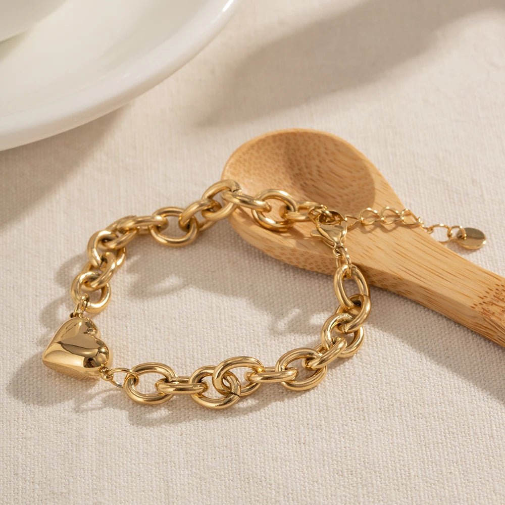 Dainty Gold Chain Link Heart Bracelet - Veinci