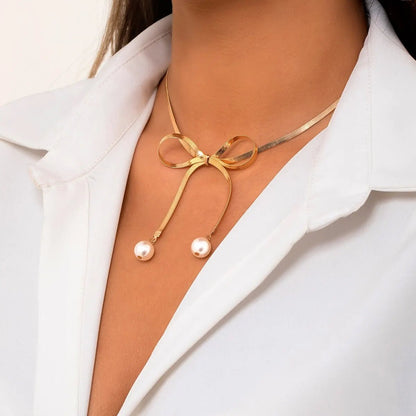 Dainty Herringbone Pearl Bow Necklace - Veinci