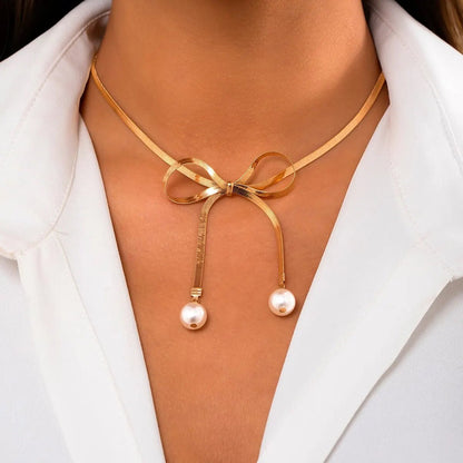 Dainty Herringbone Pearl Bow Necklace - Veinci