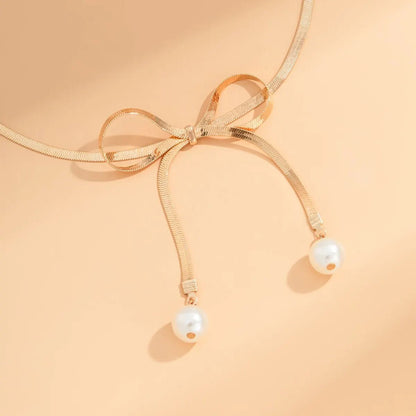 Dainty Herringbone Pearl Bow Necklace - Veinci