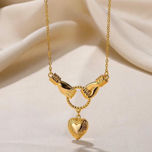 Dainty Holding Onto Love Necklace - Veinci