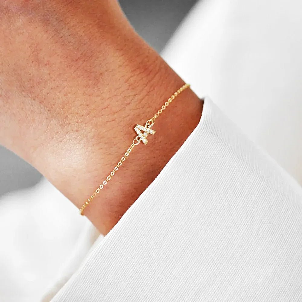 Dainty Initial Chain Bracelet - Veinci