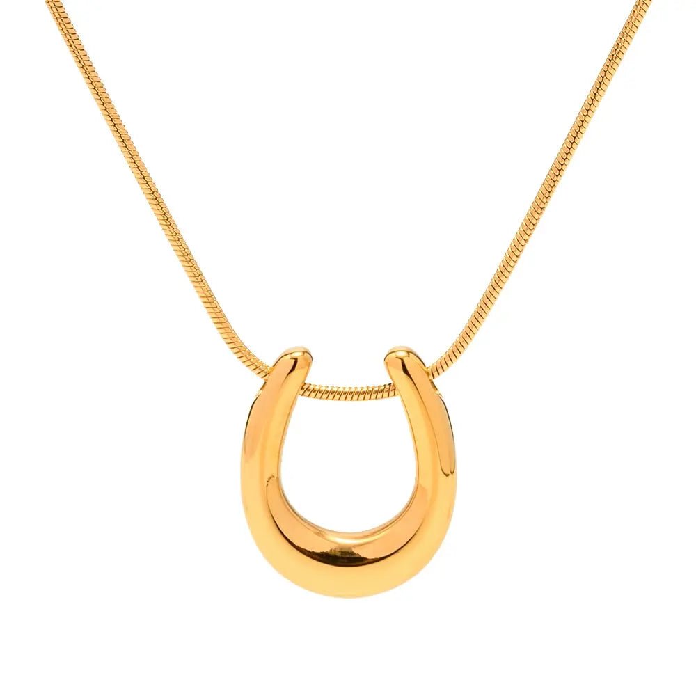 Dainty Lucky Horseshoe Necklace - Veinci