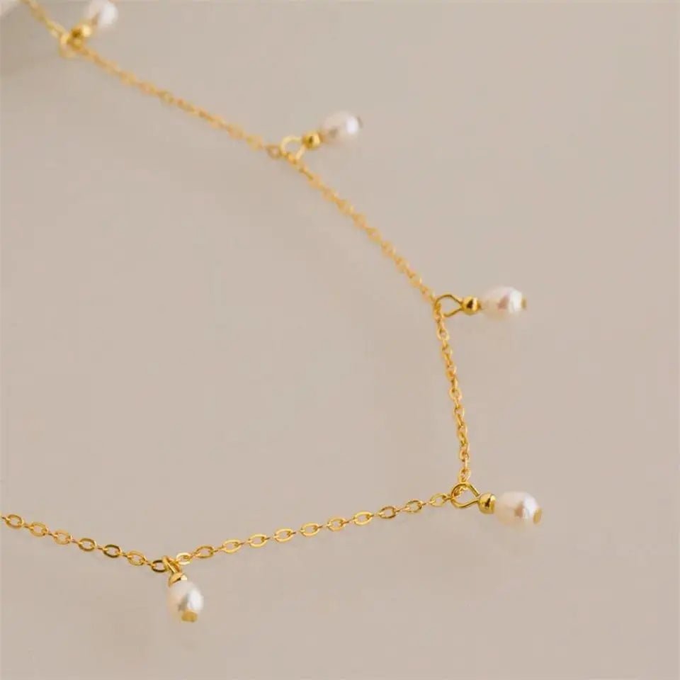 Dainty Pearl Droplets Necklace - Veinci