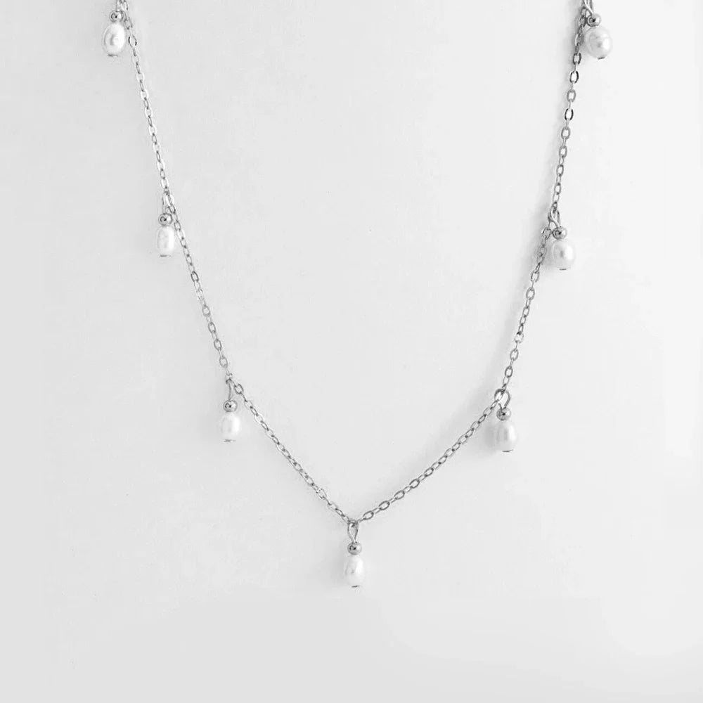 Dainty Pearl Droplets Necklace - Veinci