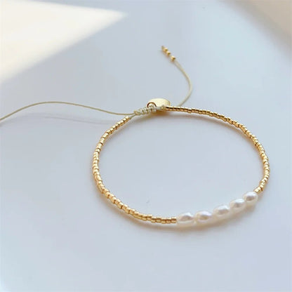 Dainty Pearl Golden Beaded Bracelet - Veinci