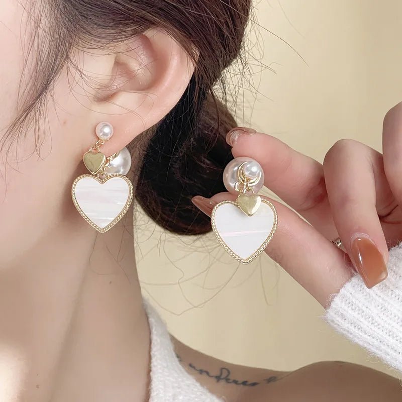 Dainty Pearl Stud Heart Shell Earrings - Veinci