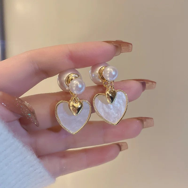 Dainty Pearl Stud Heart Shell Earrings - Veinci