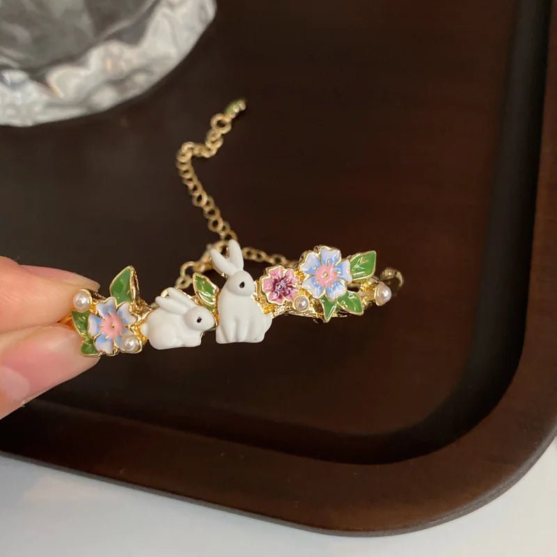 Dainty Rabbits Floral Bracelet - Veinci