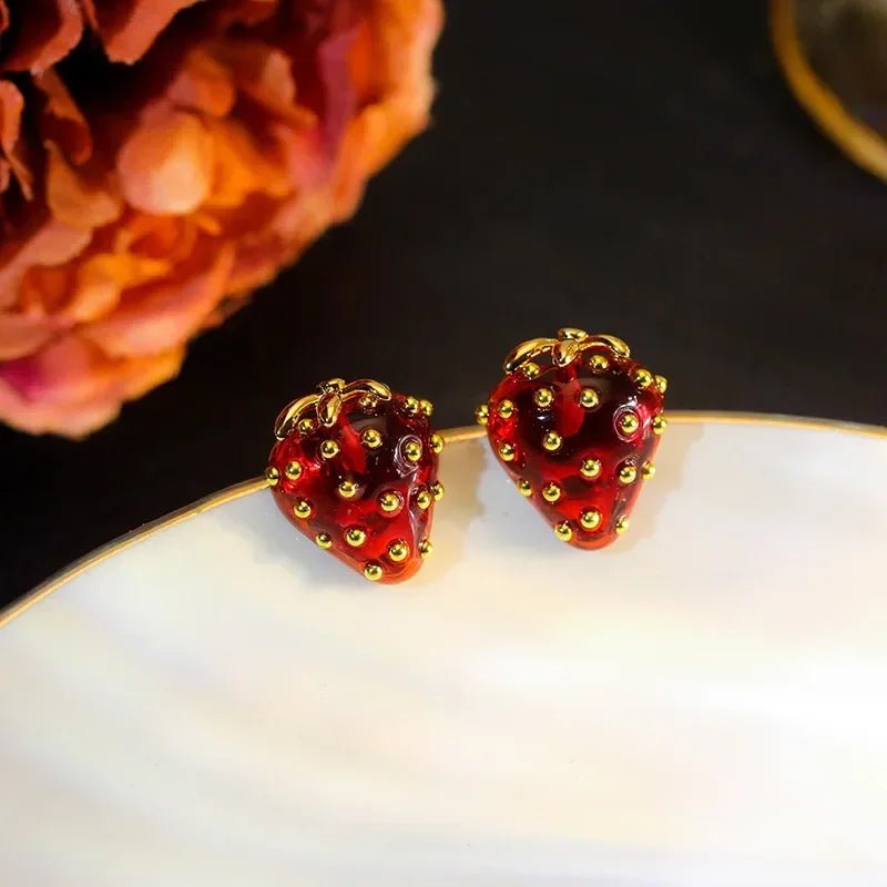 Dainty Strawberry Grace Stud Earrings - Veinci