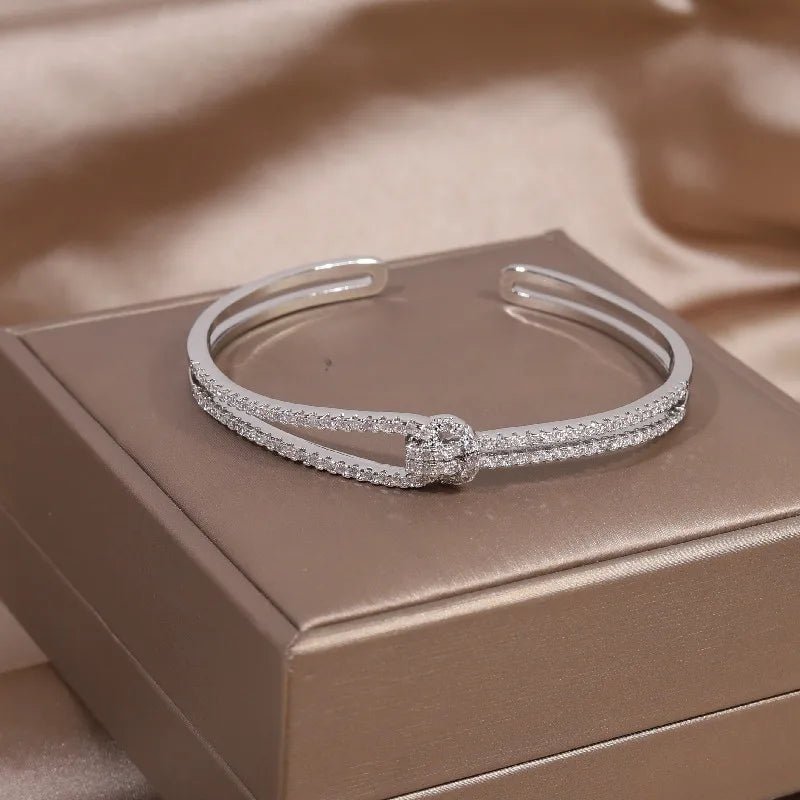 Diamond Knot Cuff Bracelet - Veinci