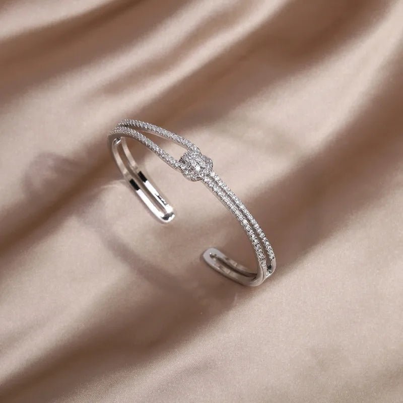 Diamond Knot Cuff Bracelet - Veinci