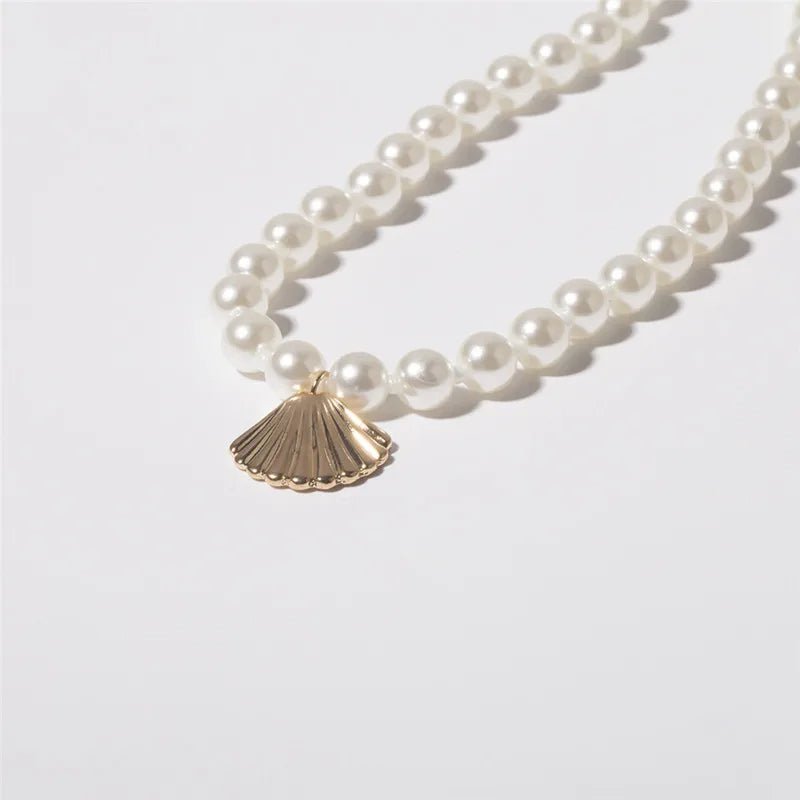 Elegant Sea Shell Pearl Necklace - Veinci