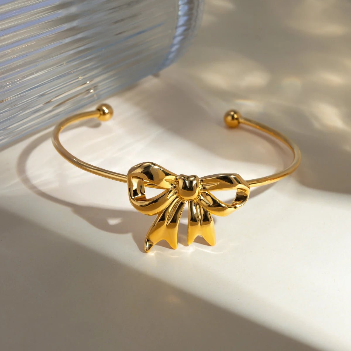 Feminine Bow Cuff Bracelets - Veinci