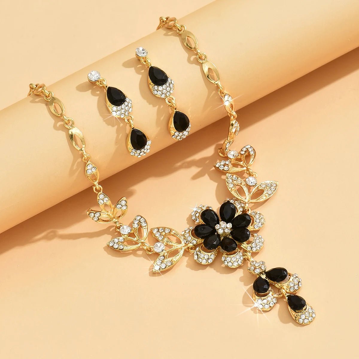 Floral Black and Gold Diamond Necklace and Earring Set - Veinci