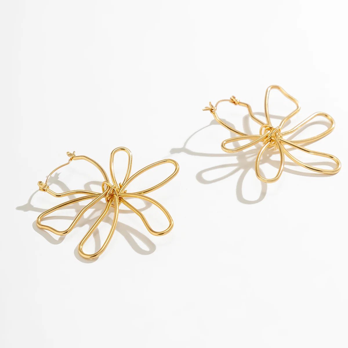 Floral Knot Outline Earrings - Veinci