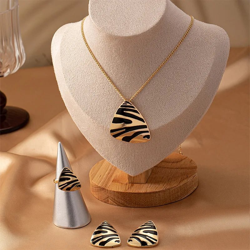 Geometric Leopard Print Necklace, Ring, Earrings Set - Veinci