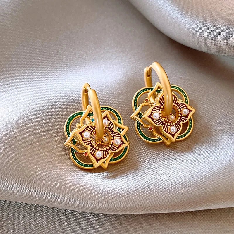 Geometric Rangoli Jhumka Earrings - Veinci