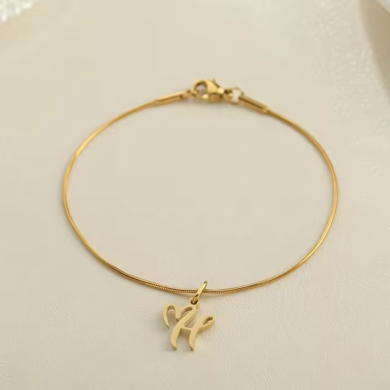 Dainty Cursive Heart Letter Initial Chain Bracelet - Veinci