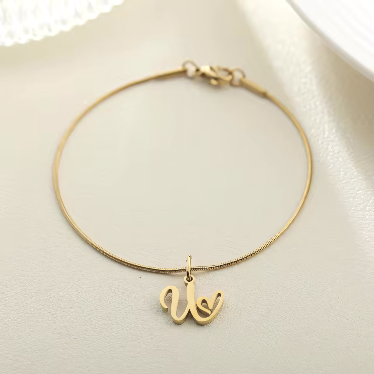 Dainty Cursive Heart Letter Initial Chain Bracelet - Veinci