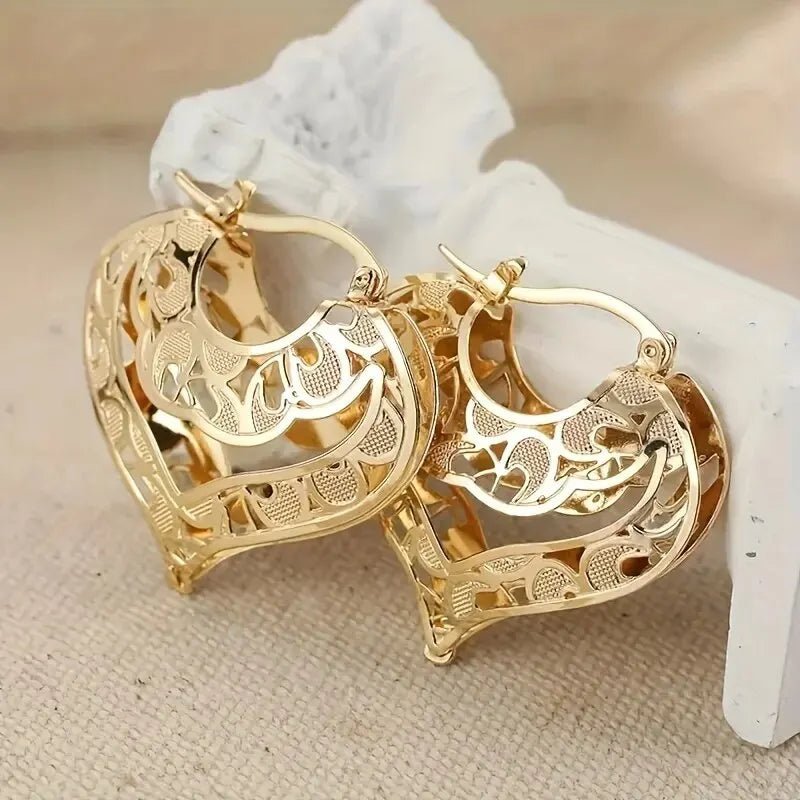 Intricate Open Heart Golden Earrings - Veinci